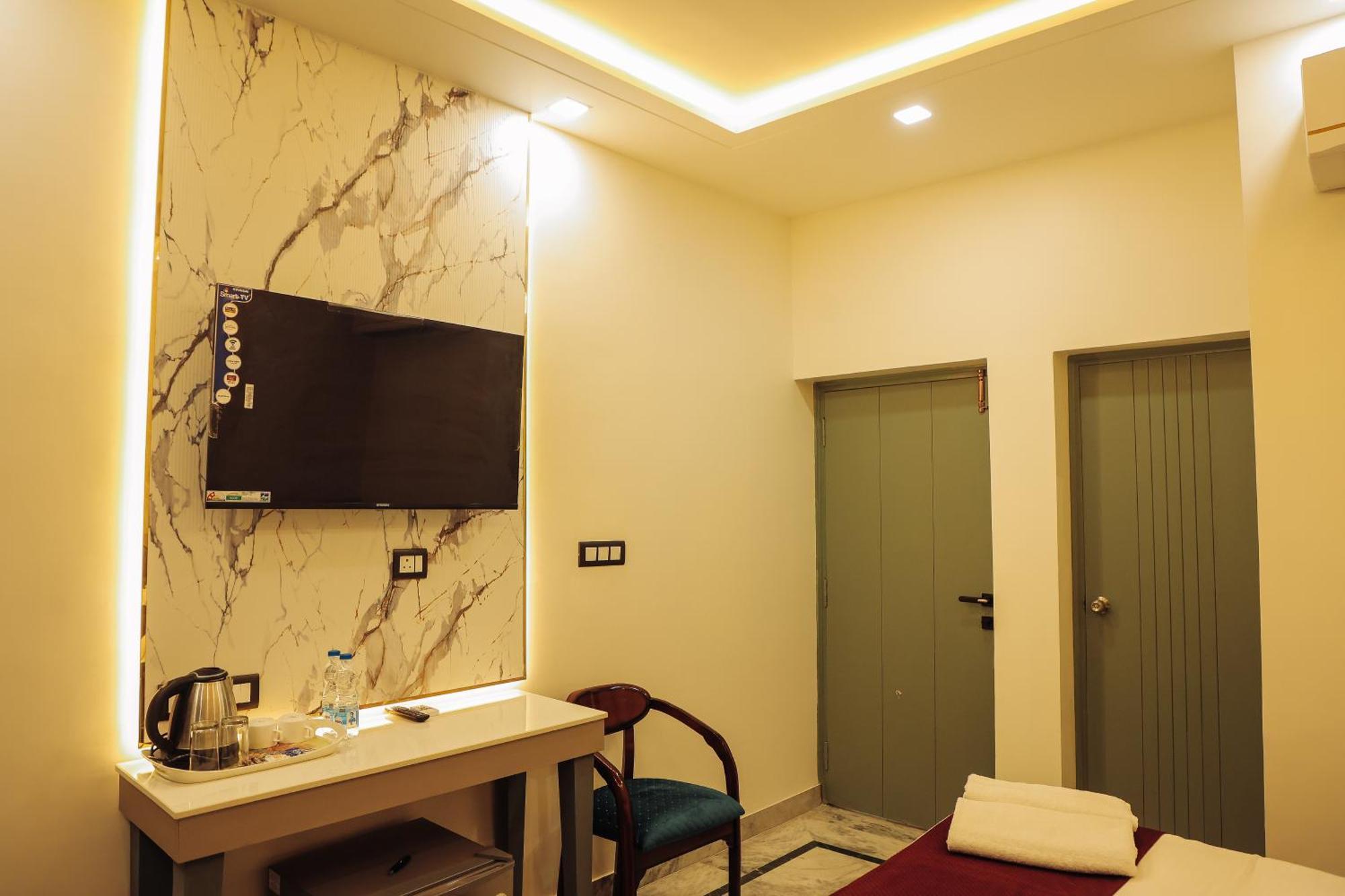 Anirudh Homestay Agra  Exterior photo